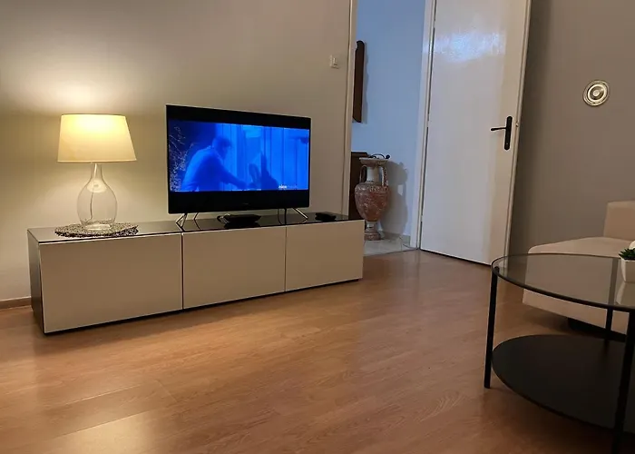 East Side Flat