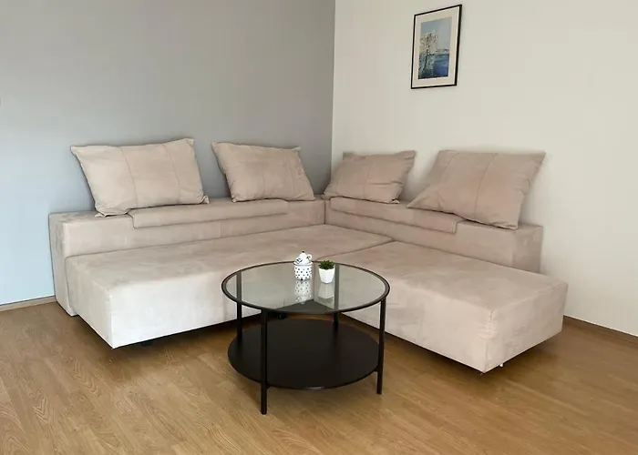 East Side Flat